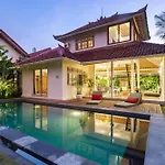 Villa Telma - Charming 2Br Villa In Central Seminyak, Walking Distance To Eat Street