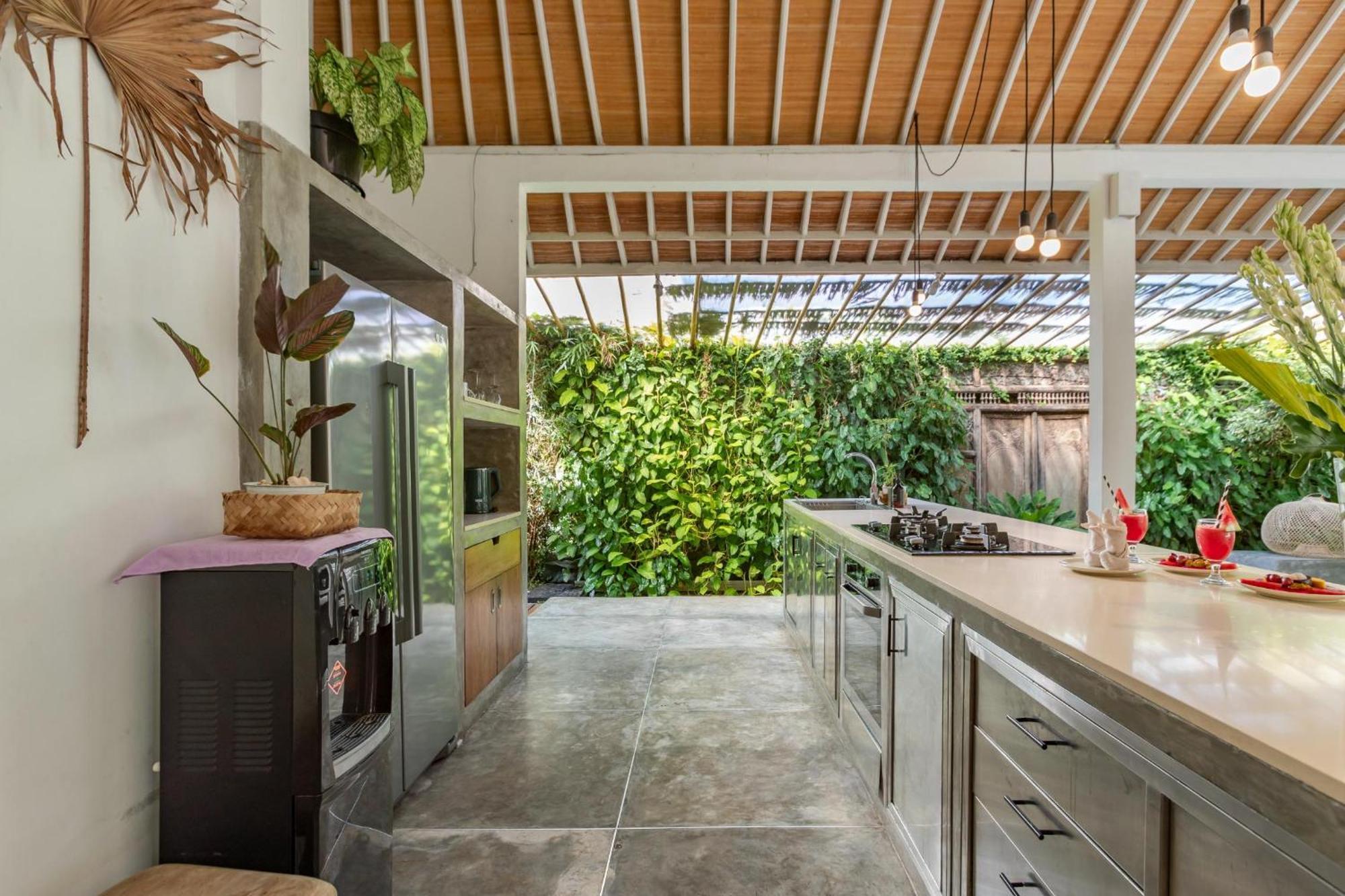 Telma - Charming 2br In Seminyak, Walking Distance To Eat Street Villa *